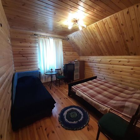 Садиба Орисин Явір Orysyn Yavir Guest House Svityaz' Room photo