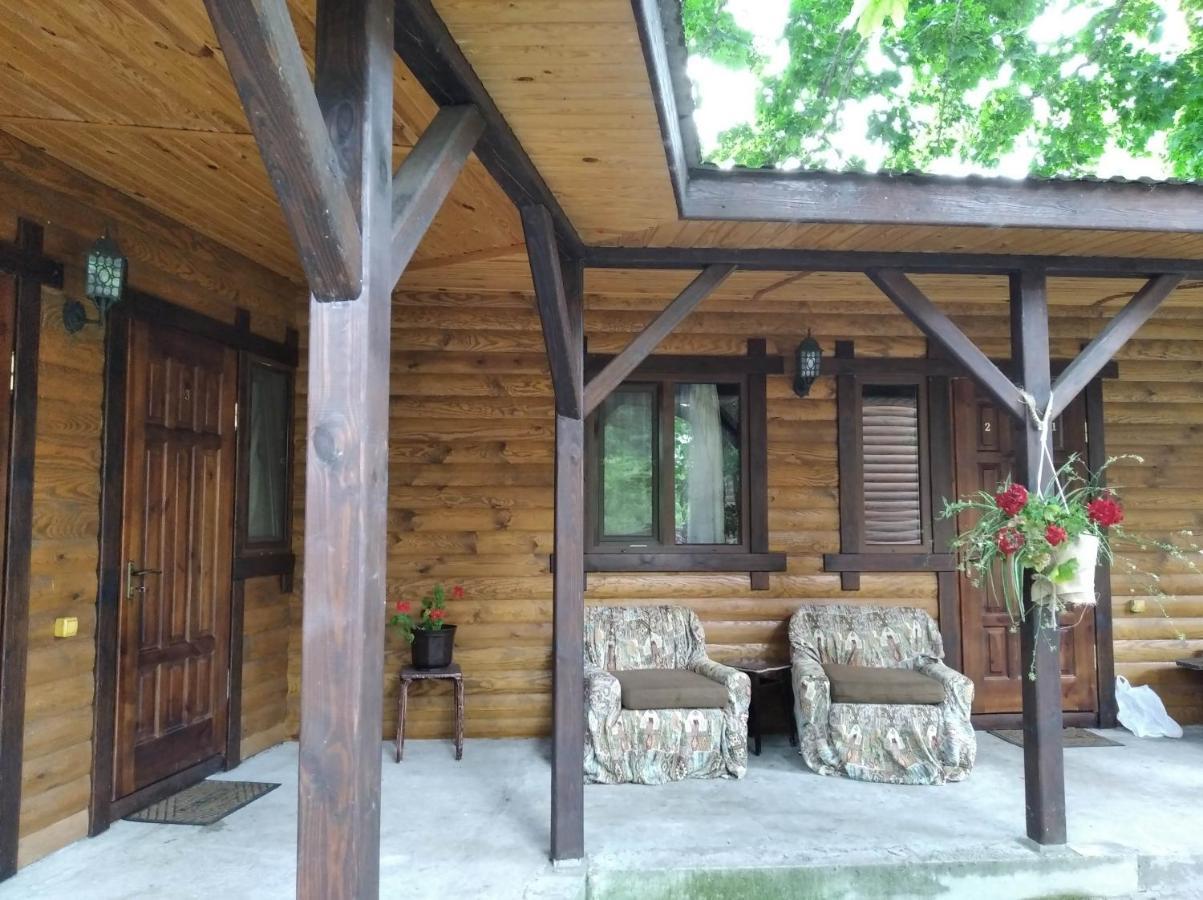 Садиба Орисин Явір Orysyn Yavir Guest House Svityaz' Exterior photo
